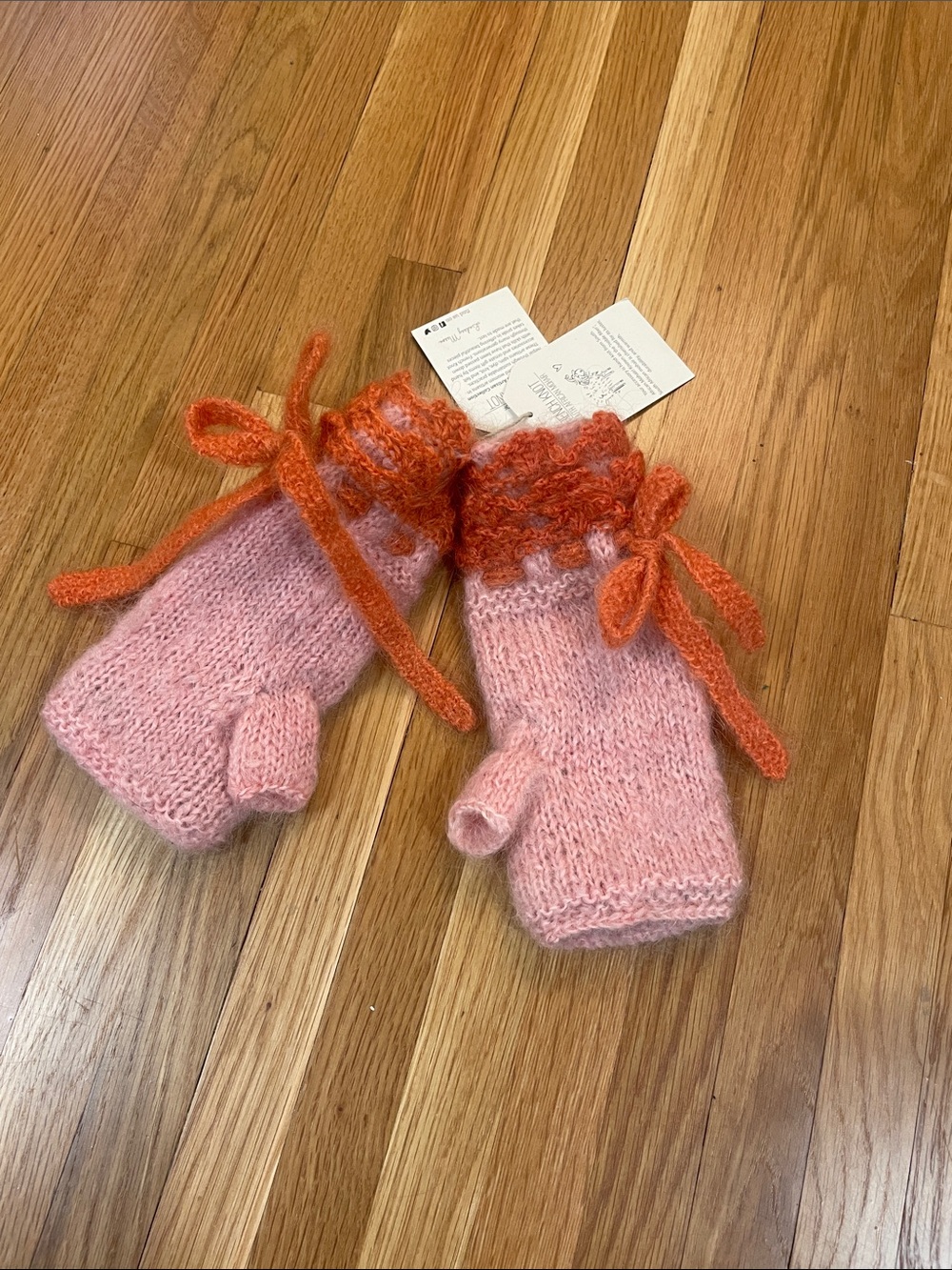 NEW French Knot Handknit Pink & Orange Mohair Handwarmer Gloves with Bow Detail